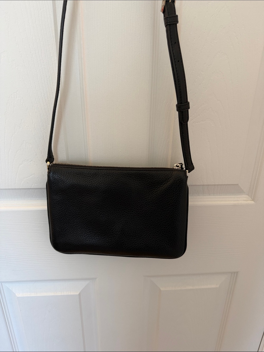 kate spade black pebbled leather crossbody bag with adjustable strap - Picture 4 of 9
